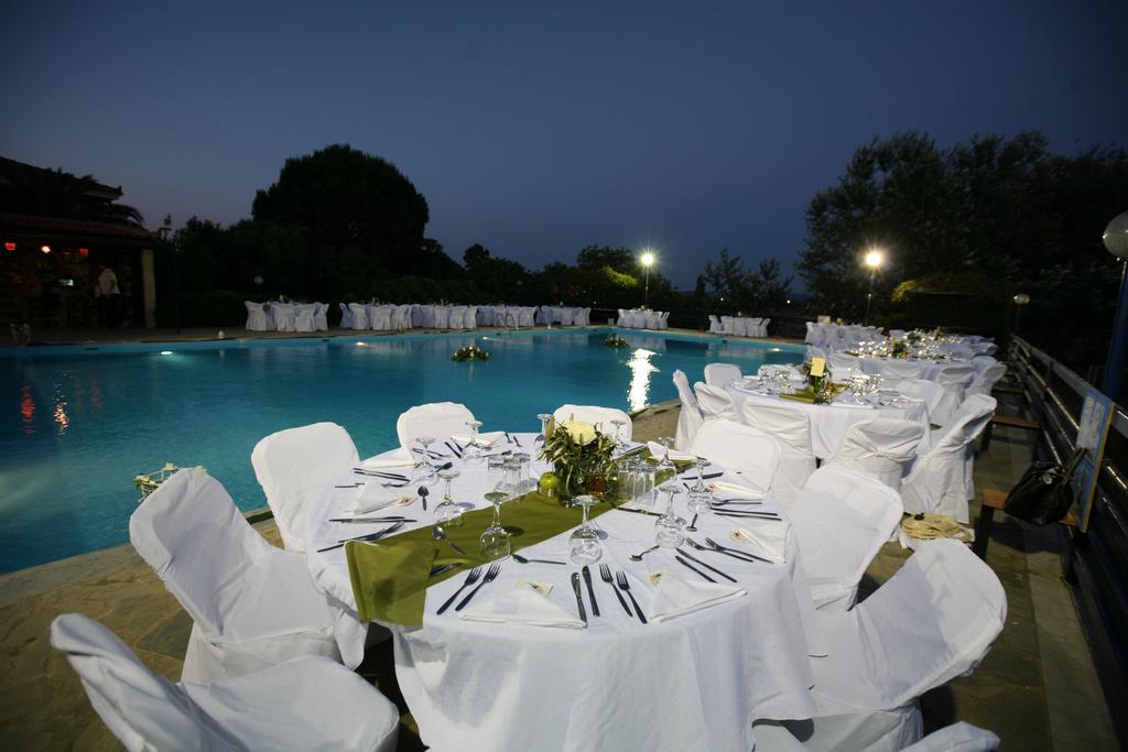 Hotel Pela Skala Kallonis Ngoại thất bức ảnh